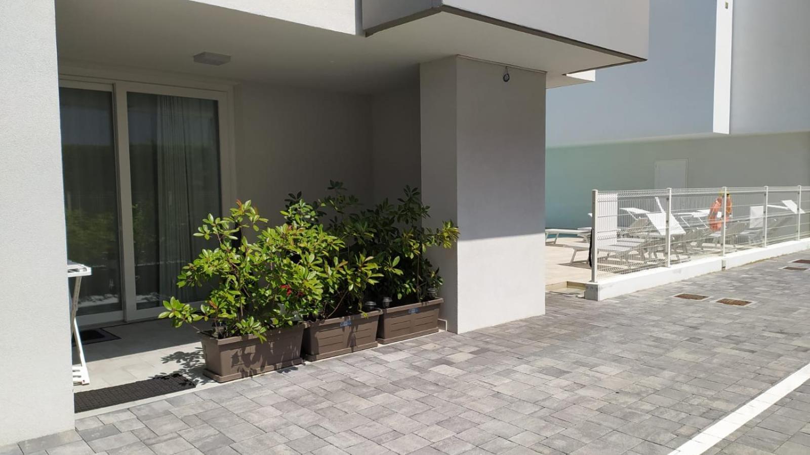 Jesolo Appartamenti F2 - Black And White Exterior photo